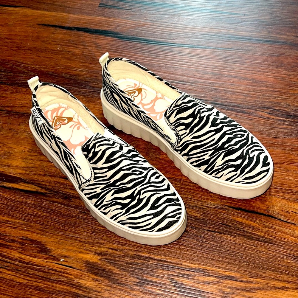 Roxy platform shoes